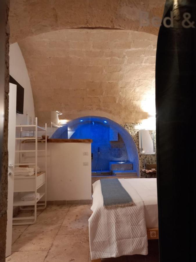 לינה וארוחת בוקר טאראנטו Dioniso Bed & Wellness מראה חיצוני תמונה